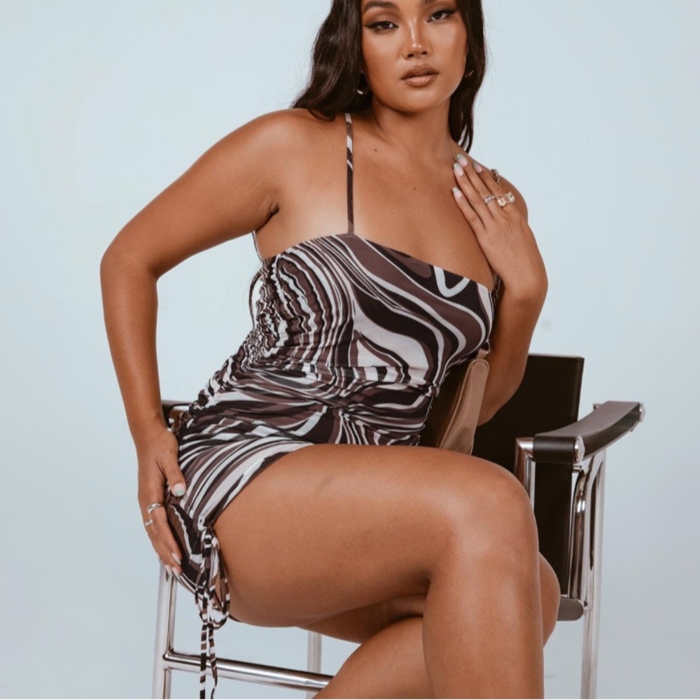 Genevi Black and White Swirl Dress